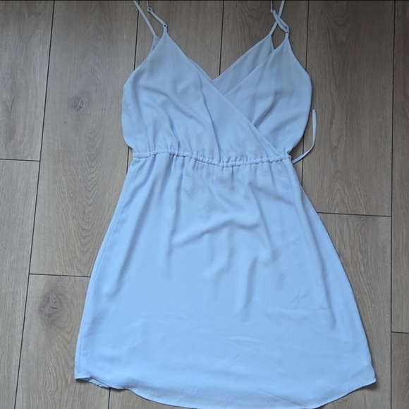 Aritzia Babaton Casimir dress in light blue Sz XS - Picture 4 of 9